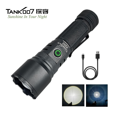 TANK007強(qiáng)光手電筒戶外伸縮調(diào)焦手電LED直充遠(yuǎn)射電筒KZ03